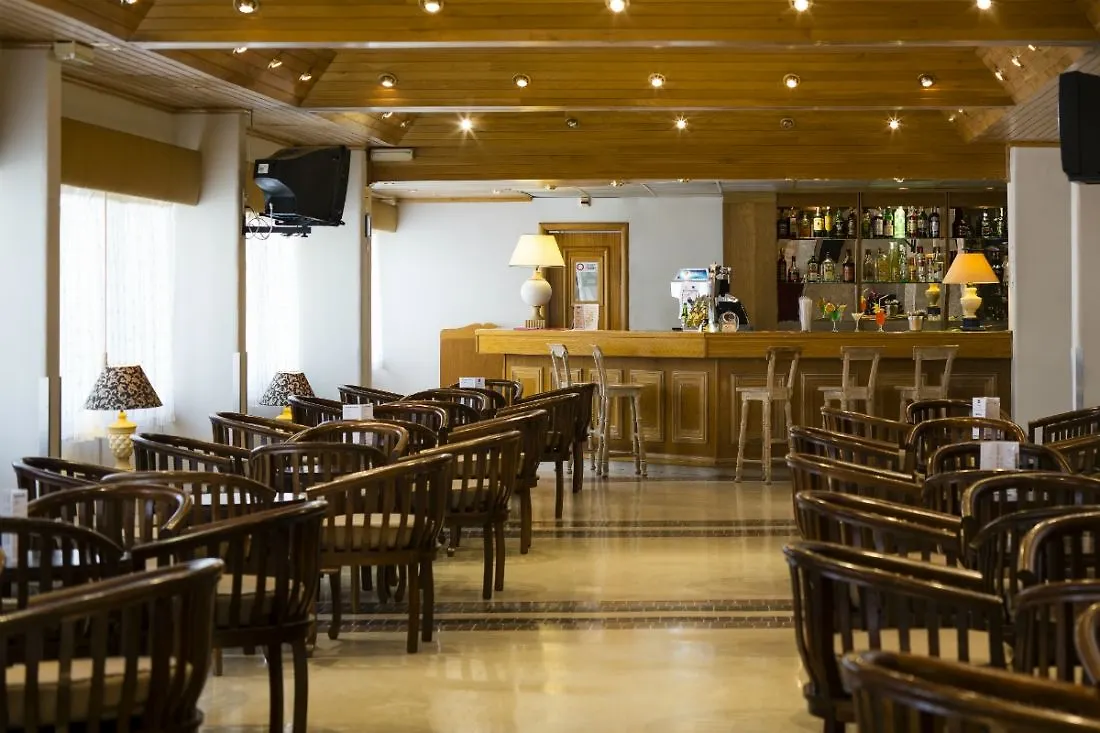 **** Hotel apartamentowy Luna Miramar Club Albufeira Portugalia
